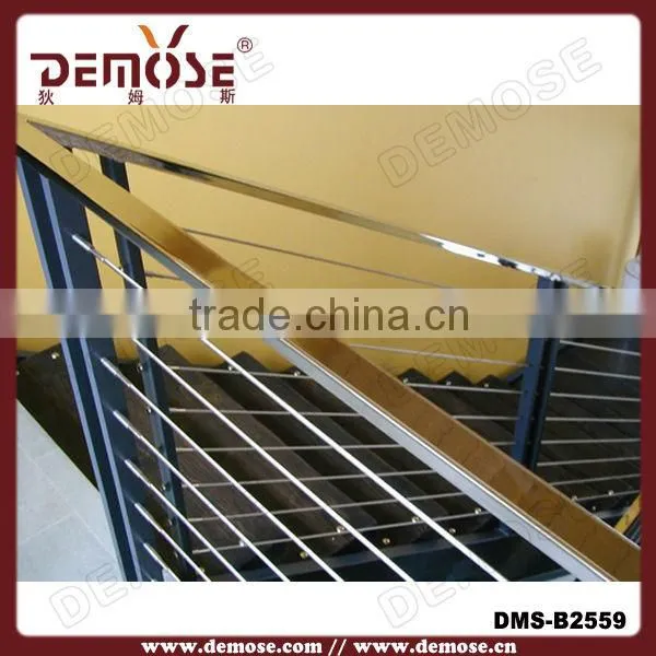 custom backyard metal fence uk