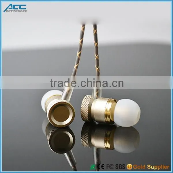 Top Quality Different Color Clear Bass 3.5mm In-ear Headset Music Stereo Earphone