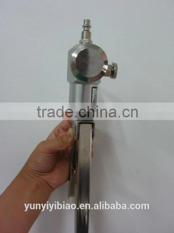 manual hand held operated vacuum pump