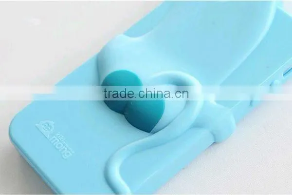 The high quality custom design new fashion animal shaped silicone mobile phone case
