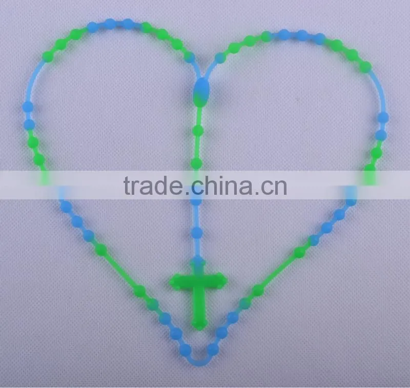 Newest beaded silicone fashionable necklaces silica gel necklace 2013 new design necklace fashion