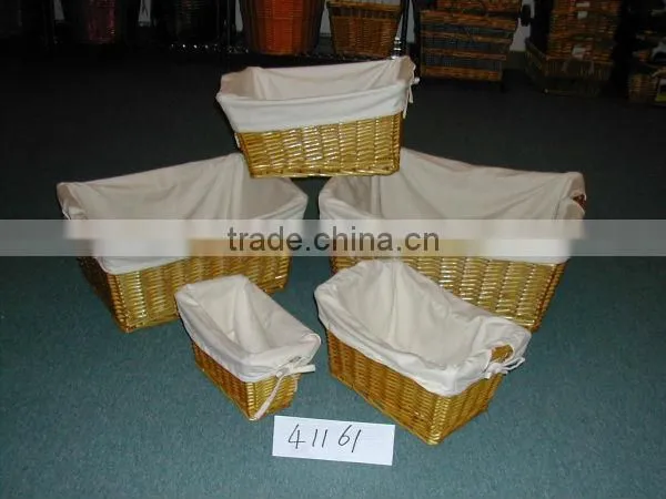 Wicker trash basket
