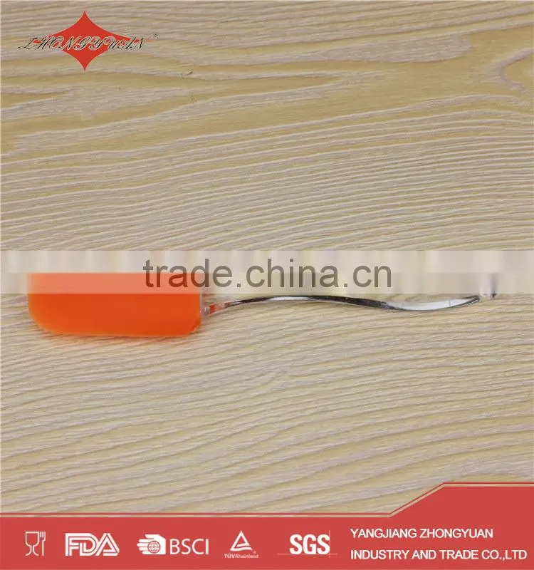 Non-stick silicone spatula with plastic handle