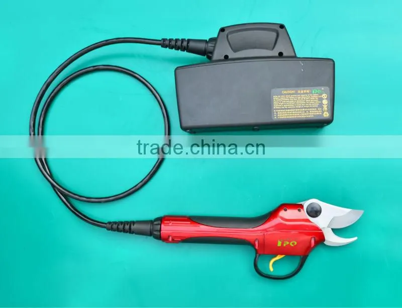 pole trimmer / pole scissors / pole pruners