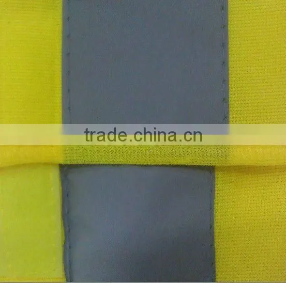 Green/Red ventilate high visibility reflective vest