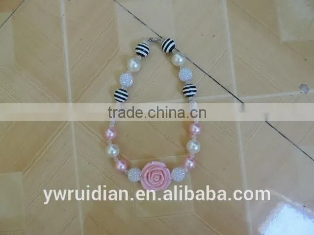 2016 baby girl flower necklace peral crystal symmetric kids clothes accessories