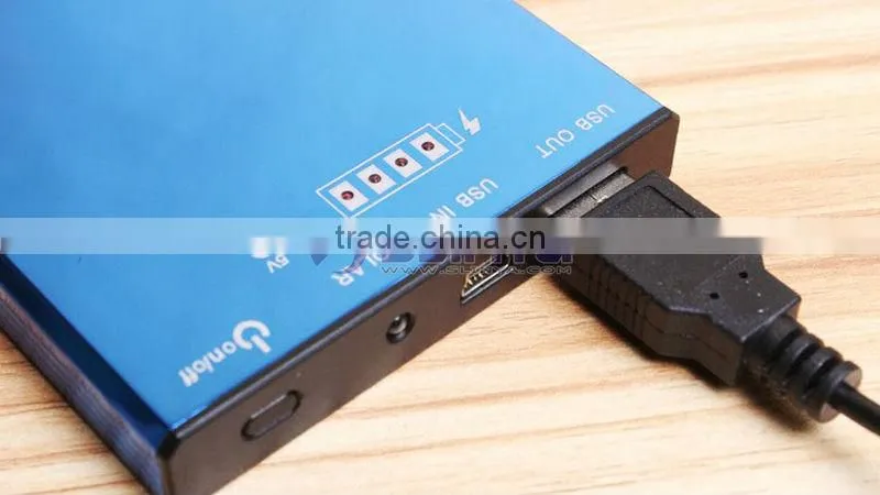 Mobile 4000mAh Portable Solar Charger Power Bank