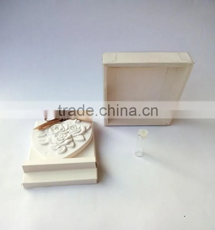 2015 Latest White Ceramic Rose Flower Fragrance Diffuser For Decoration