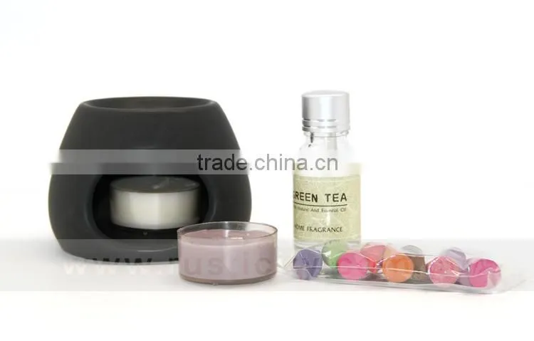 Holiday ceramic oil burner with scented candls