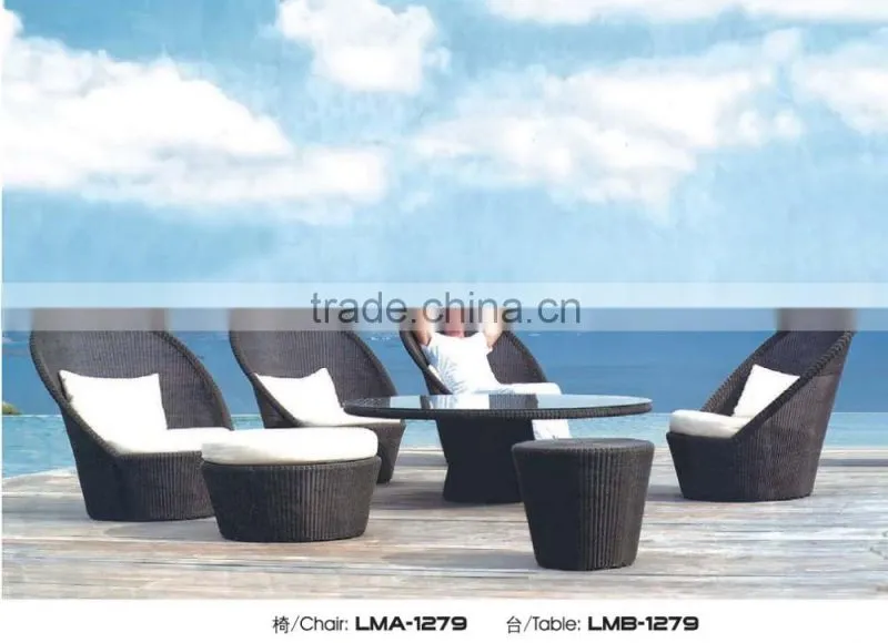 round modern outdoor furniture