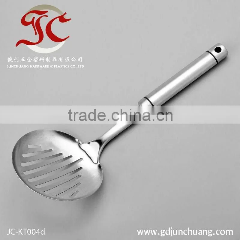 Distinctive creative design kitchen skimmer cooking tools