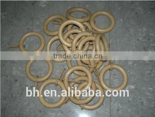2014 New Design Plastic Clip Wooden Curtain Pole Rings