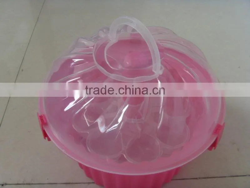 cupcake carrier