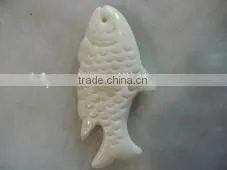 wholesale 20-40mm white fish carved natural coral pendant