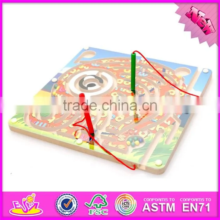 2017 New products develop intelligence children toy wooden magnetic maze W11H018