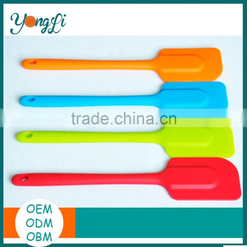 Factory Direct Manufacturing Heat-Resistant Silicone Pan Scraper