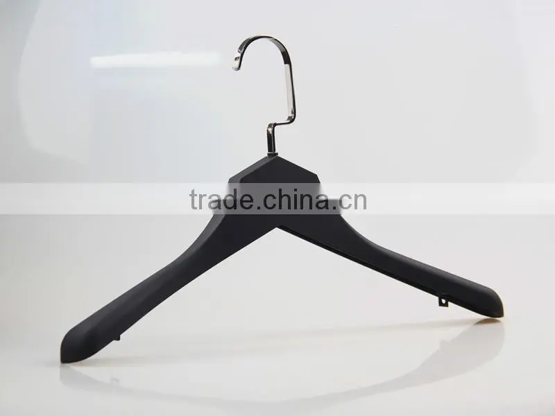 special rubberized plastic hanger with anti-slip surface