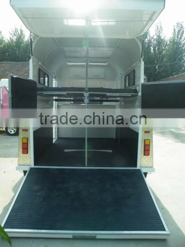 2 horse straight load deluxe camper fiberglass trailer