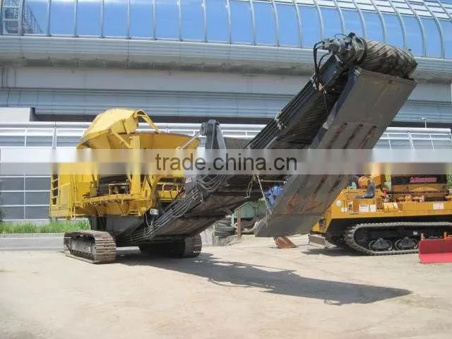KOMATSU USED WOOD GRINDER BR200T-1 <SOLD OUT>