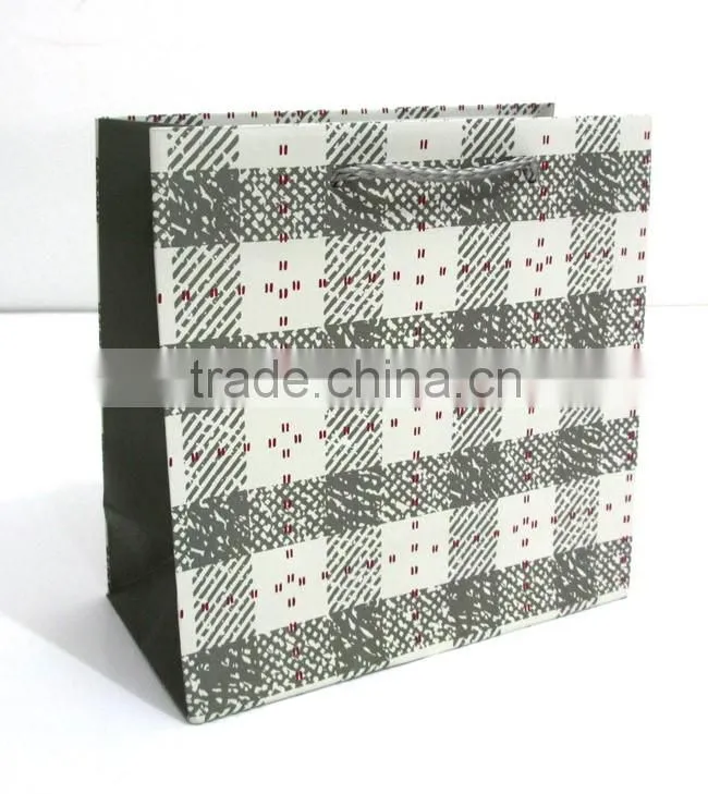 paper shopping gift bag checked printing