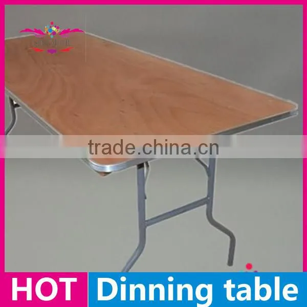 wholesale Qingdao Sinofur cheap OEM ruffled sequin rosette wedding table cloth for restaurant