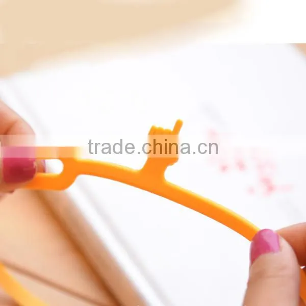 Hot Promotionl Gift Silicone Finger Elastic Bookmark,Silicone Bookmark