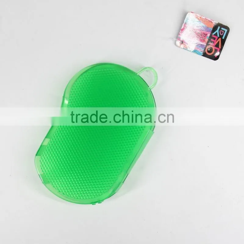 hair washing comb with massager