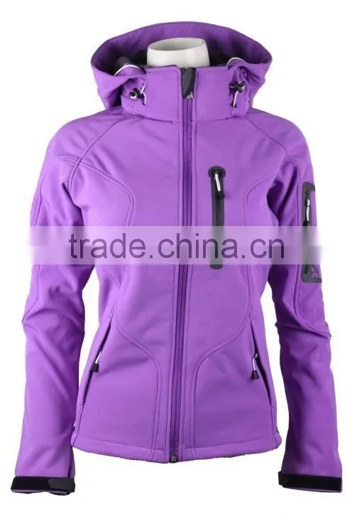 Popular New Style Outdoor Warmkeeper Women Reflective Softshell Jacket