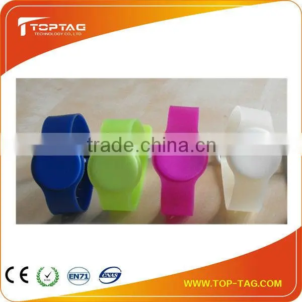 2014 13.56MHz Silicone RFID Wristband RFID bracelet with soft printing