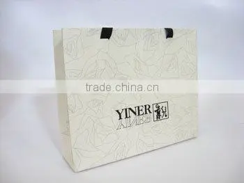 2015 high quality cosmetic packaging paper bag factory,used paper bag printing