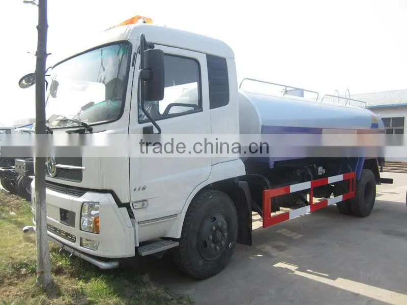 DongFeng 8000liter Sprinkler Truck