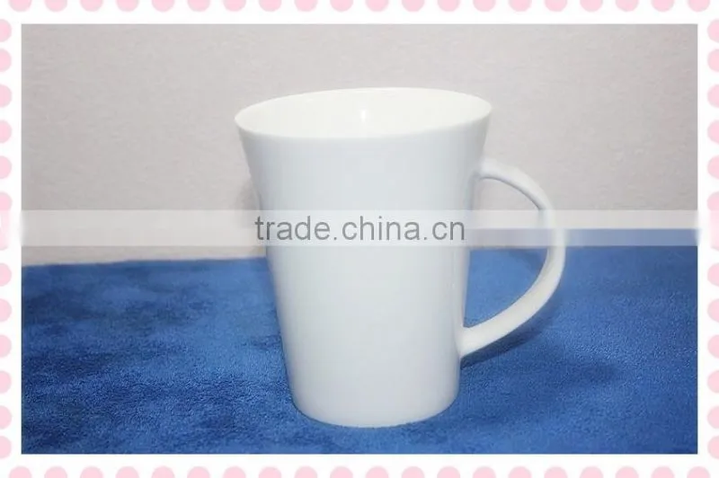 wholesale customized white promotional mug