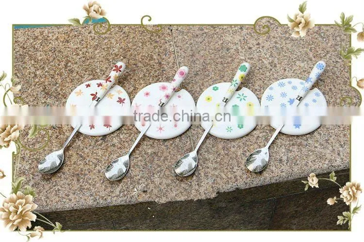 High-grade Romantic colourful handpaingting ceramic porcelain tea cup with beautiful design