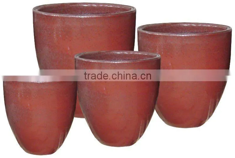 pottery round cone garden pot !