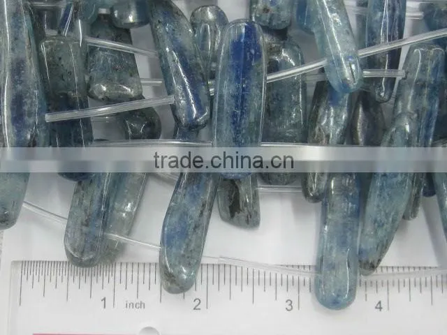 Blue kyanite natural rough stone