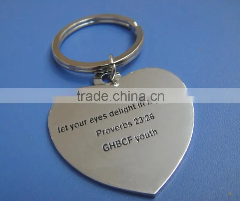 Custom design love heart metal souvenir keychains