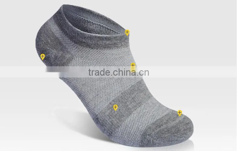 Green 100% Cotton Custom Design Cartoon Tube Sock Sport Sock Man Sock