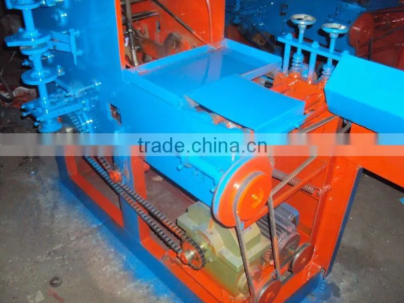 tube straightening machine