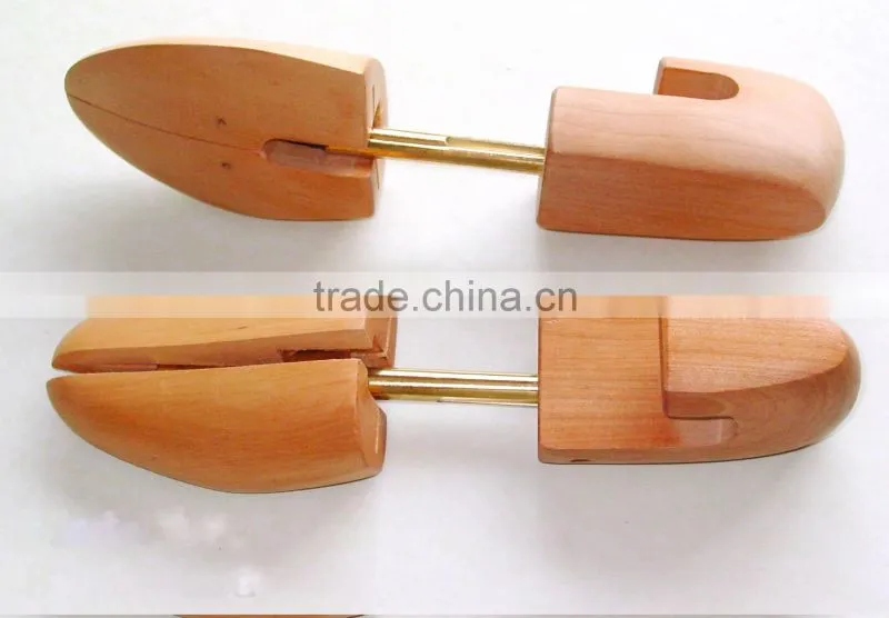 Top quality aromatic cedar shoe tree wholesale