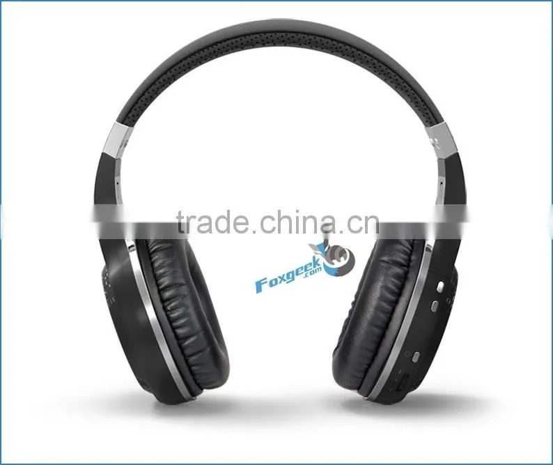 Wireless Stereo Earphone sports and handsfree earphone hight quqality and cheap price
