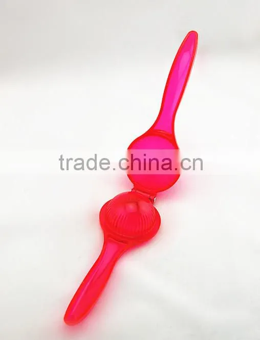 Plastic Lemon Squeezer, Hand Fruit Presser, Lime Squeezer