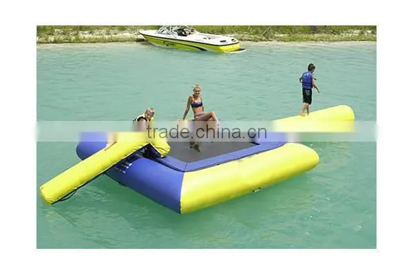 Discount customized llarge inflatable water floats