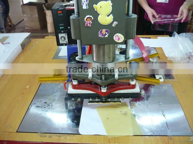 2012 transparent cosmetic pvc packing bag for shopping
