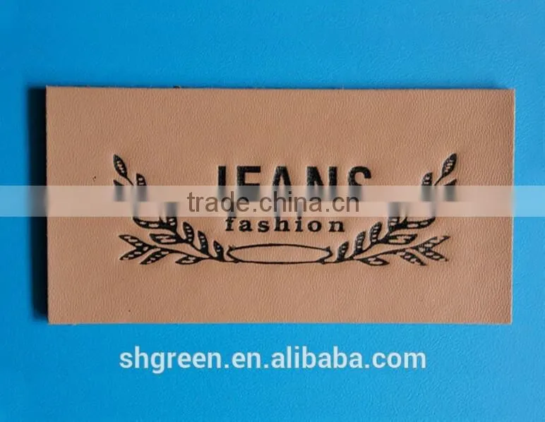Famous wear collection leather label