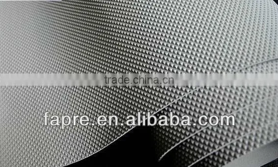 Black Pyramid Pattern Rubber Mat(Panchas Caucho)
