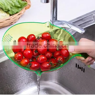 Wholesale Stock Kitchen Fish Shape Wash Rice & Vegetables Storage Box