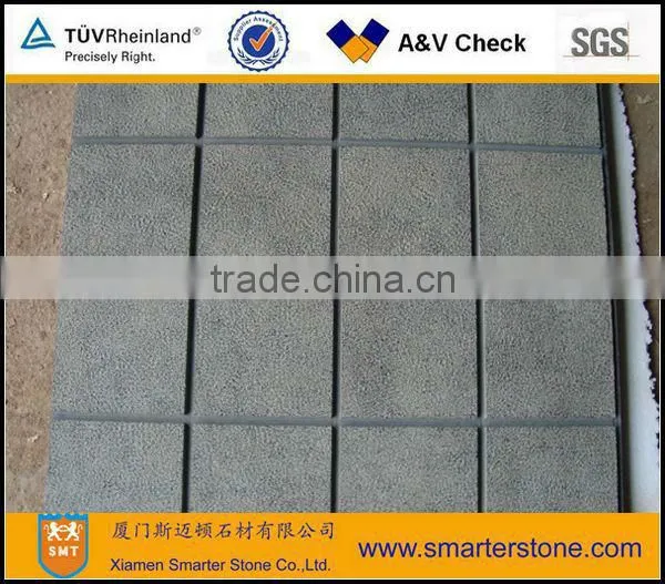 Grey color china basalt paving stone with brushes