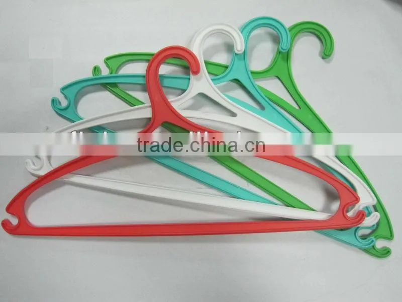 Fashionable colorful high quality cloth hanger