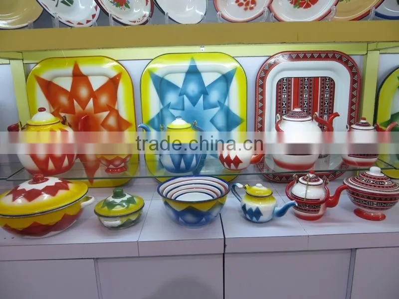 tea pot water enamel kettle in middle east market