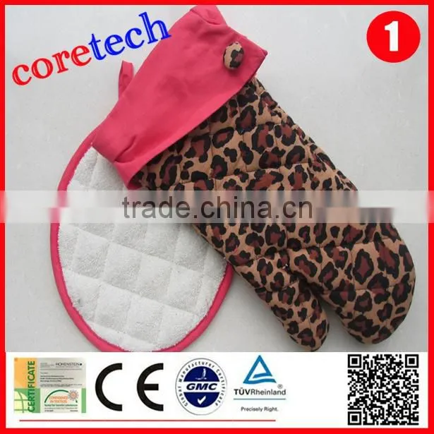 Hot sale Heat resistant durable silicone oven glove factory